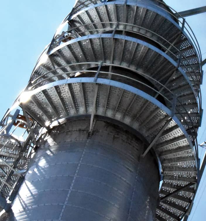 sechoir serie t gsi casa Agricole equipement Materiel Entreposage Silo Grain Conditionnement Convoyeur Sechoir Nettoyeur Crible Rotatif elevateur Godet Tours Passerelle Soutien